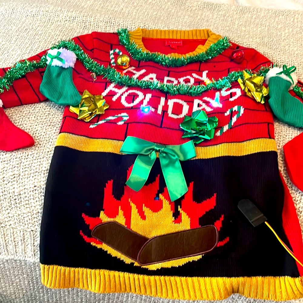 Christmas sweater with lights size small